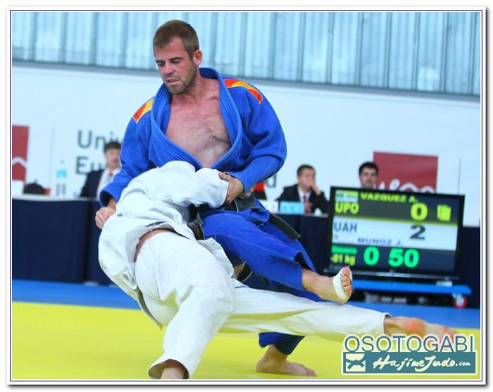 CEU2011 900020